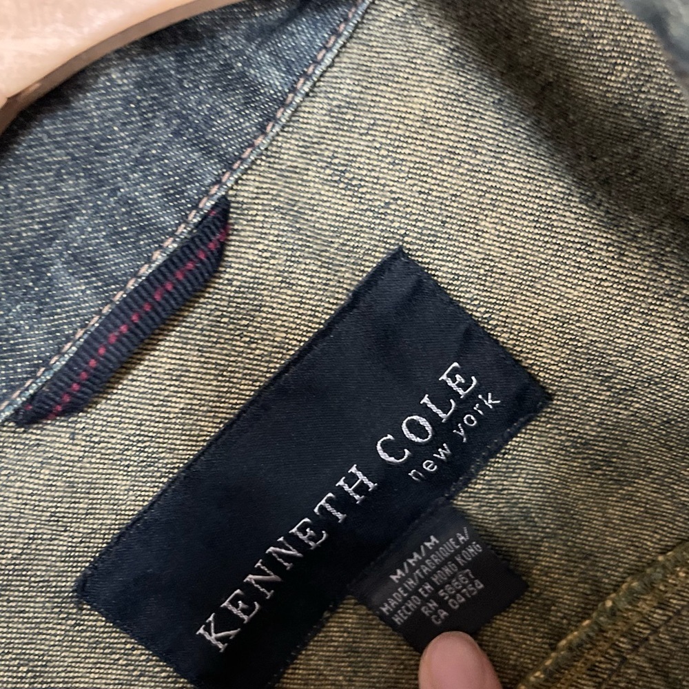Kenneth Cole | Jean Jacket, Denim•••Frayed Detail, EXCELLENT—Medium - Picture 8 of 13